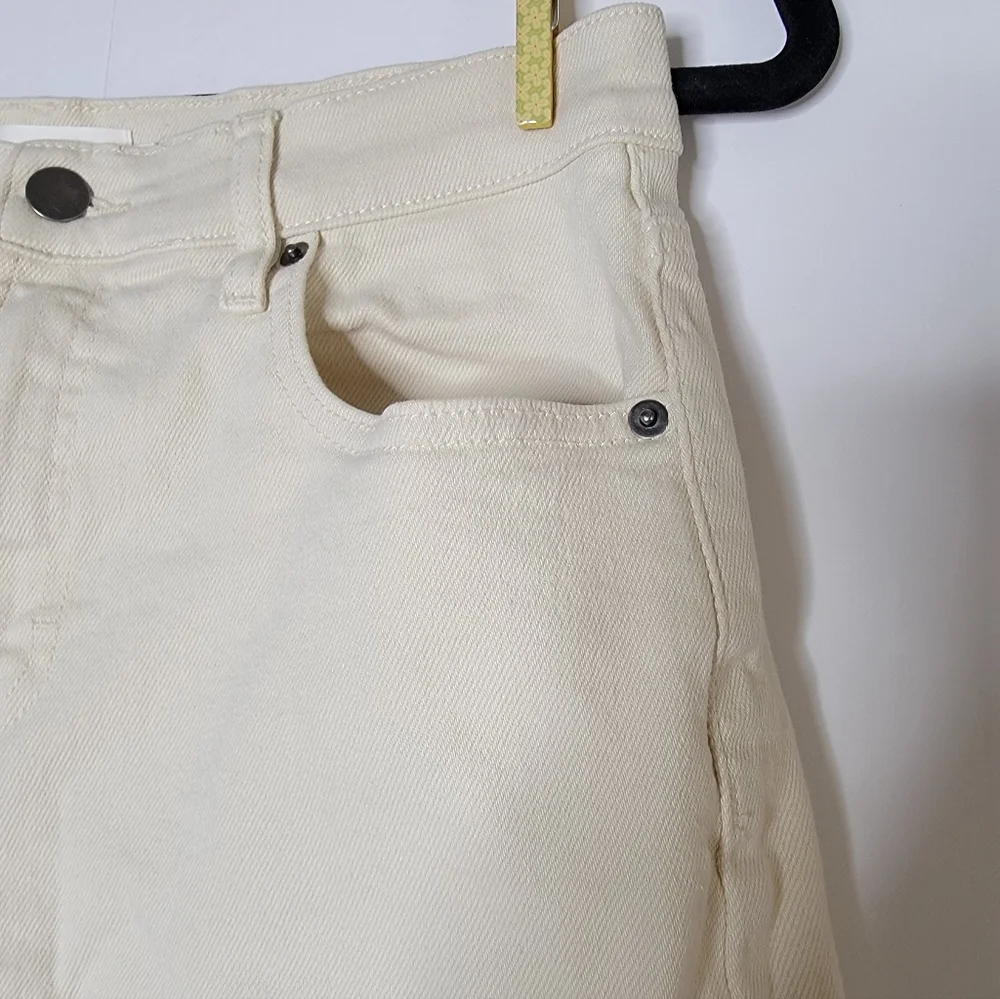Böhme Cream Denim Cutoff Shorts Women Size 28 Raw Hem